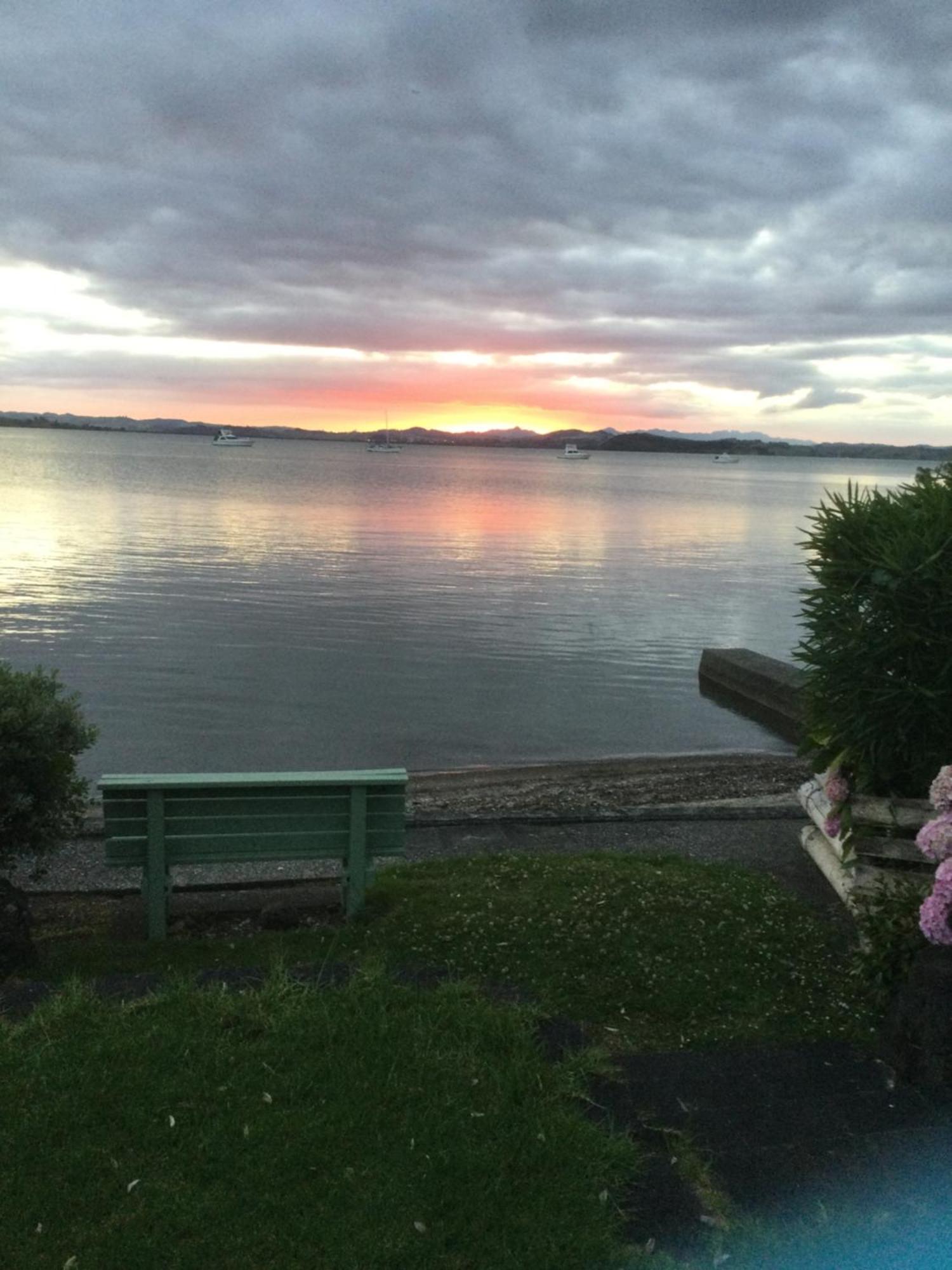 Tamaterau Seaview House In Whangarei Buitenkant foto